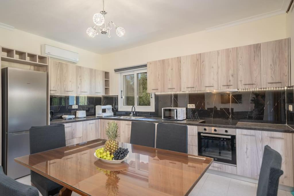 סבורונטה Afroditi Holiday Home- Green View Apartment מראה חיצוני תמונה